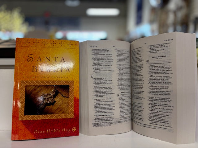 Santa Biblia con Deuterocanónicos – Dios Habla Hoy